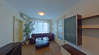 Cliquez pour charger la visite virtuelle